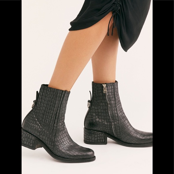 NWT Free People Dream State Ankle Boots Size 38 - Picture 1 of 16